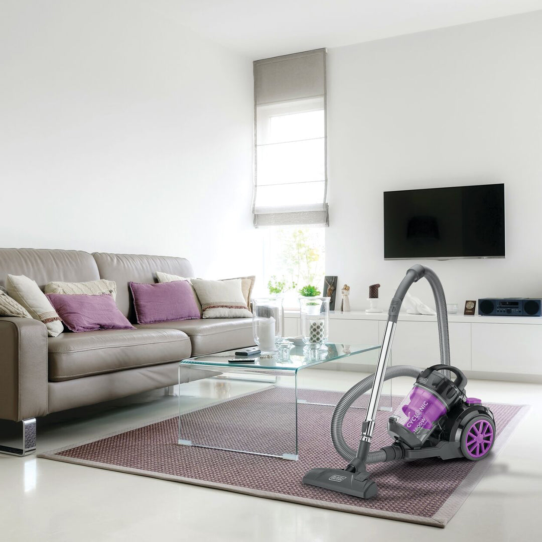 Black+Decker 1800W Vacuum Cleaner Black+Decker 1800W Vacuum Cleaner