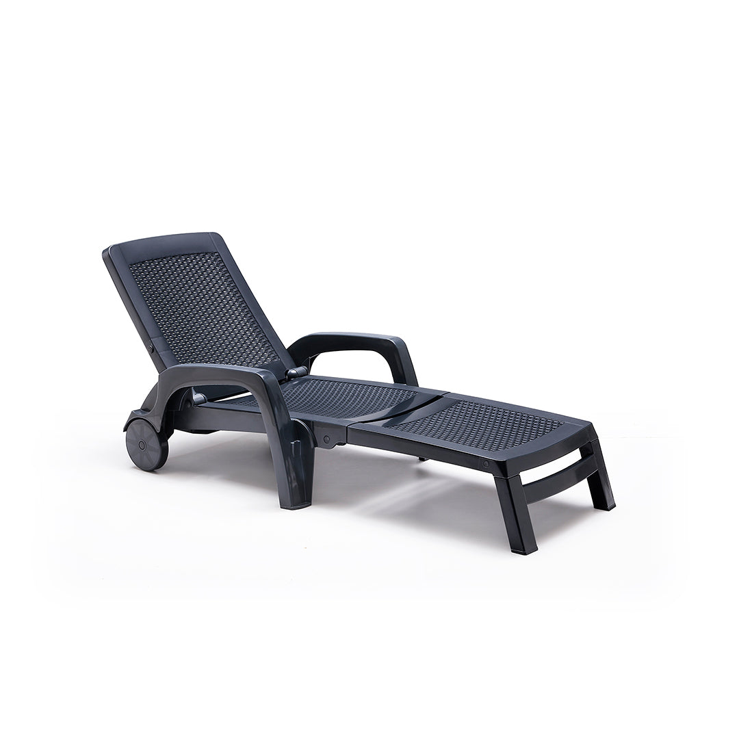 Bica  Pool Chair  Peria Tapue Gf03500 | GF03500 | Outdoor | Beach chairs, Outdoor |Image 1
